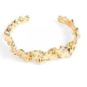 NWT AMBER SCEATS GOLD CURATEUR Cuff Bracelet. 24K Gold Plated. NWT New w/Dustbag